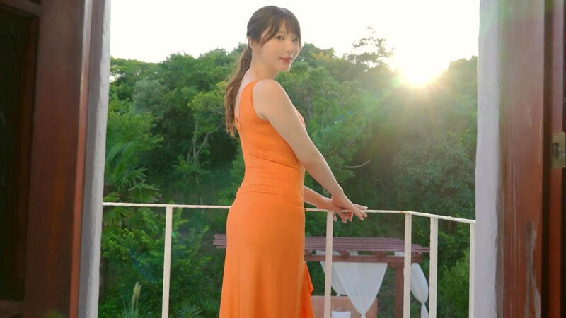 新妻ゆうかのプロフィール